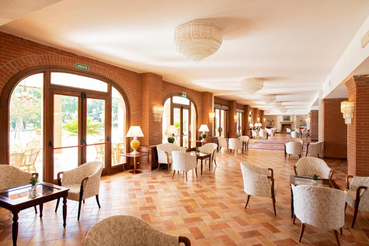 Fattoria La Principina Hotel & Congress Principina Terra Exterior photo