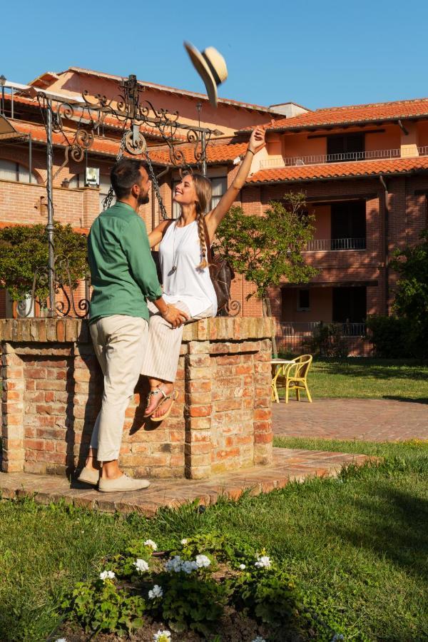 Fattoria La Principina Hotel & Congress Principina Terra Exterior photo